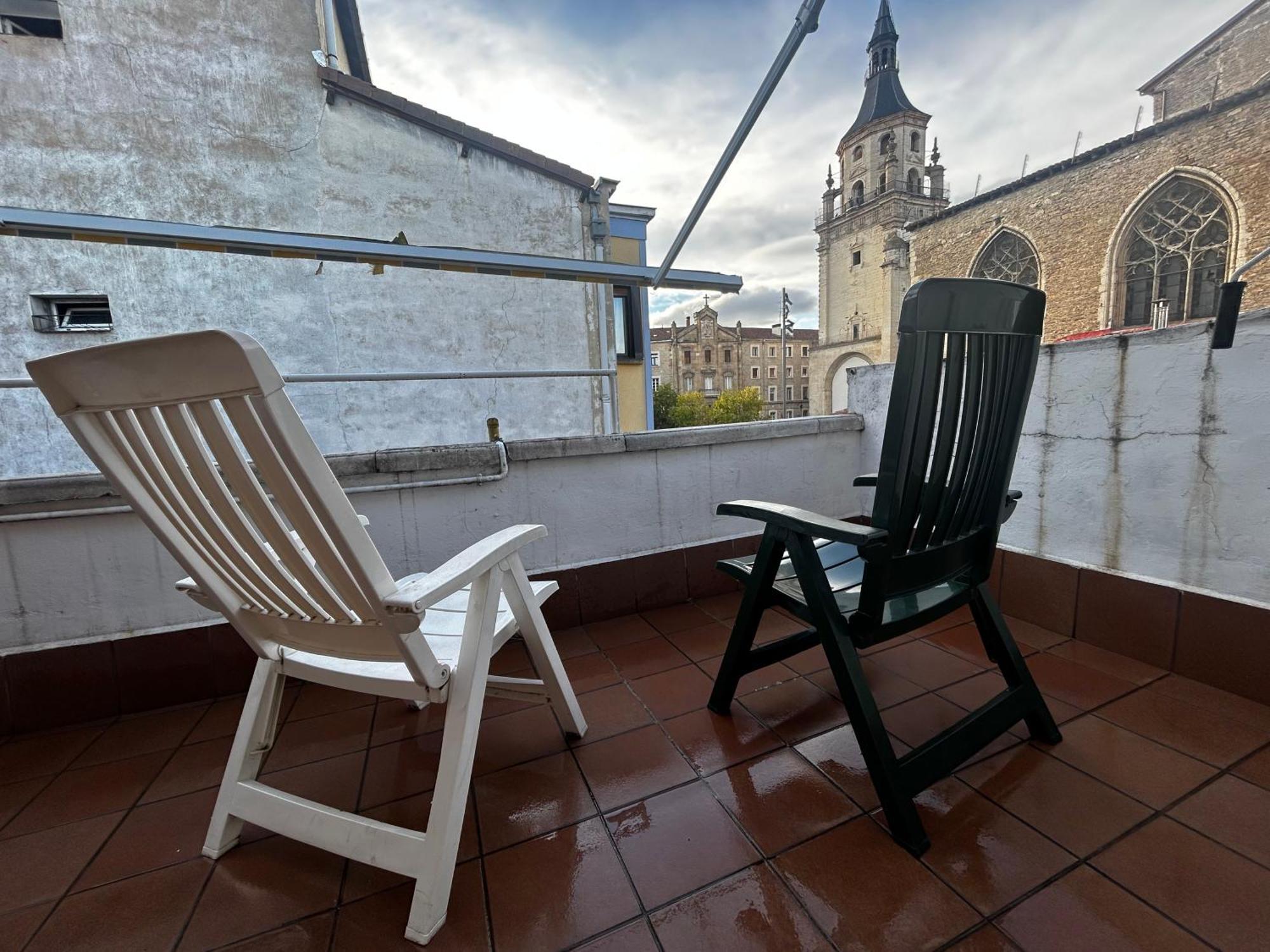 Habitacion Privada En Pleno Centro De Vitoria-Gasteiz Exterior foto